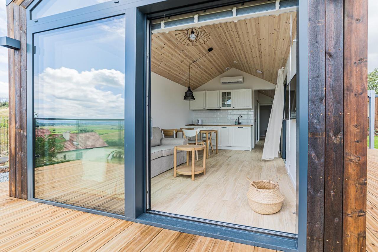 Nowe Domki Deluxe Z Widokiem Na Zatoke Z Basenem I Sauna Oslonino Exterior photo