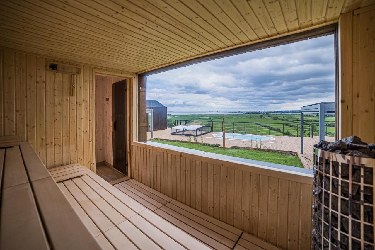 Nowe Domki Deluxe Z Widokiem Na Zatoke Z Basenem I Sauna Oslonino Exterior photo