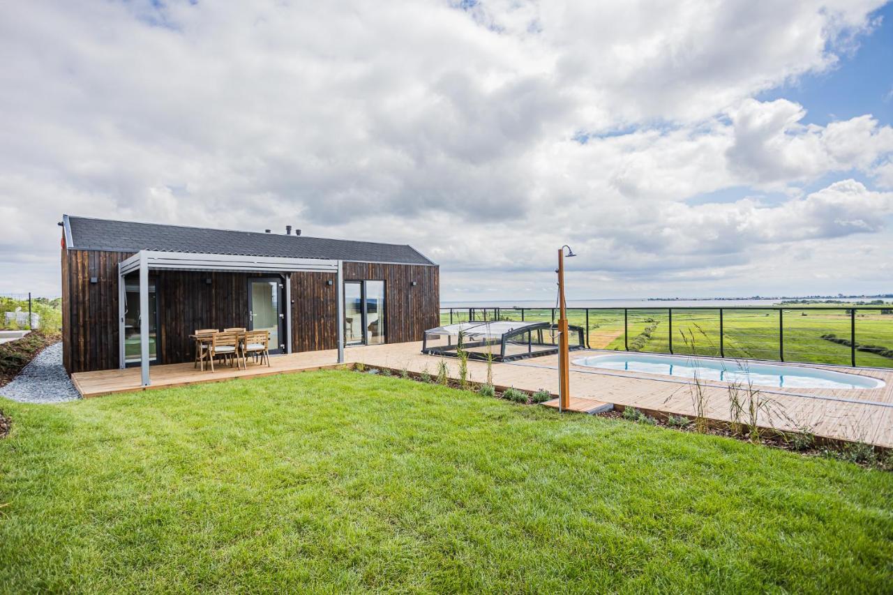 Nowe Domki Deluxe Z Widokiem Na Zatoke Z Basenem I Sauna Oslonino Exterior photo