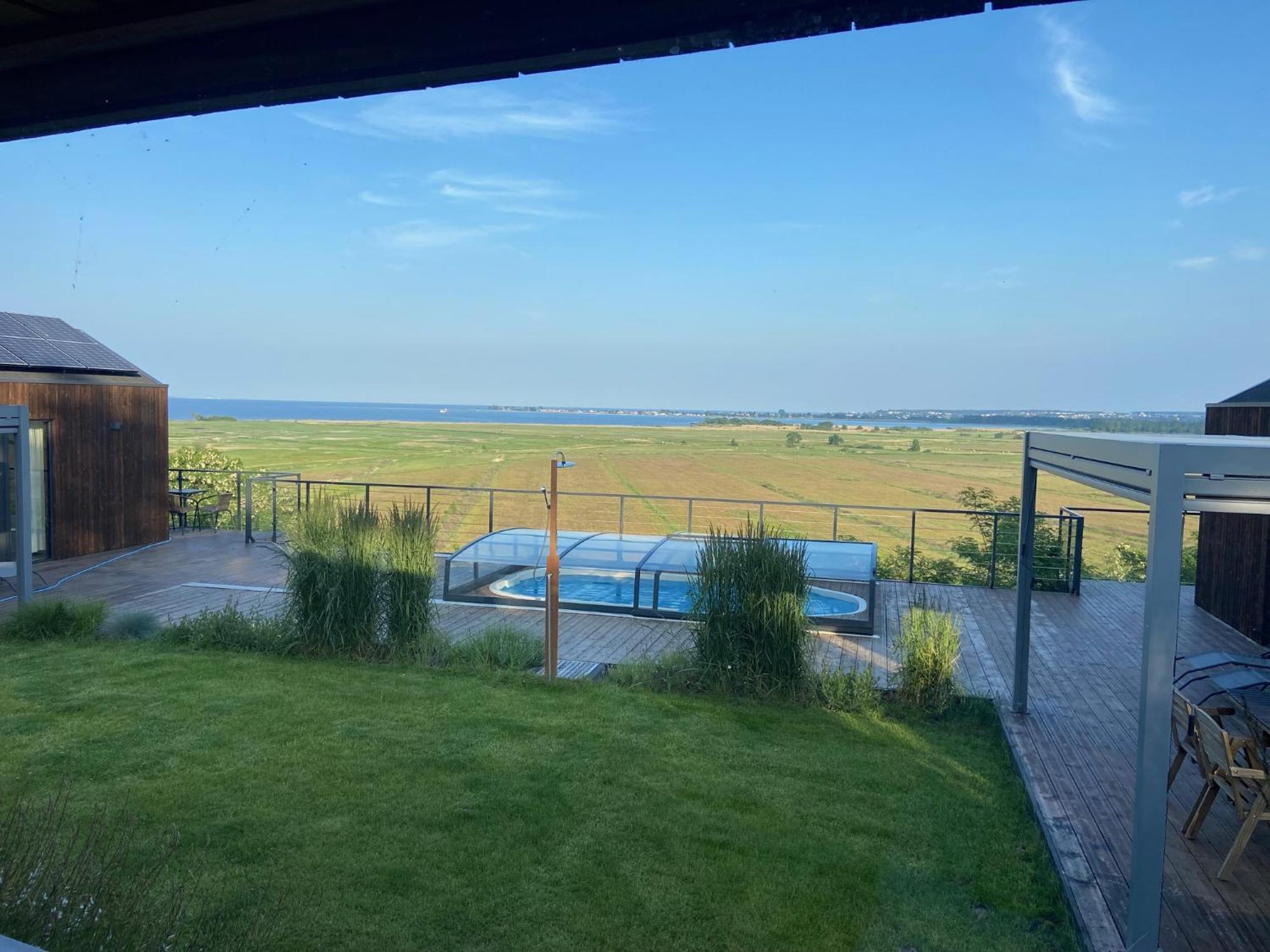Nowe Domki Deluxe Z Widokiem Na Zatoke Z Basenem I Sauna Oslonino Exterior photo